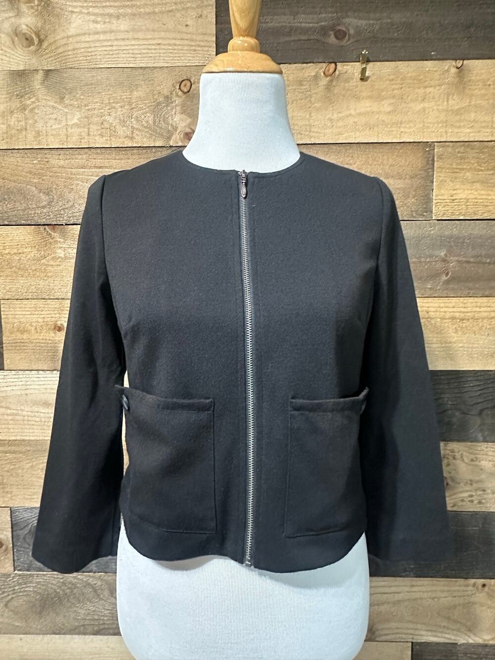 LAUNDRY by Shelli Segal Boxy Ponte Knit Zip Bolero Jacket Size 8 EUC